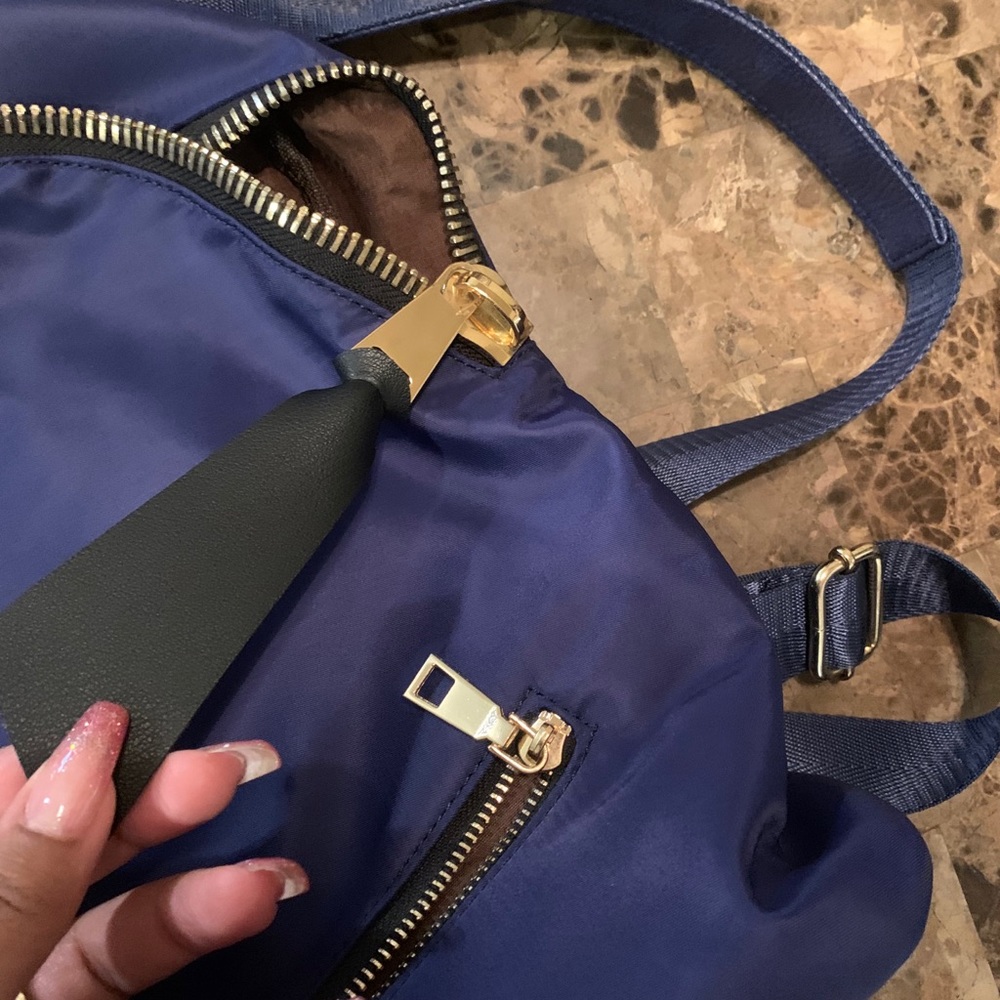 Backpack 🎒 - Picture 3 of 8